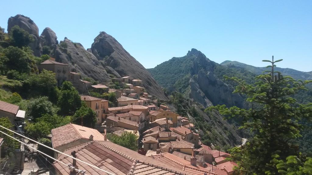 B&B La Bella Vista Castelmezzano Ruang foto